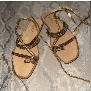 Authentic Schutz Women’s strappy sandals